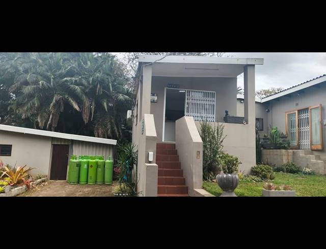 BUSINESS FOR SALE IN GLENMORE BEACH